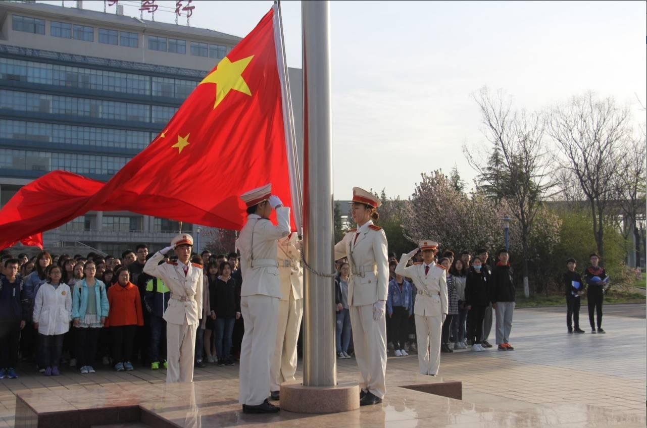 探索明明大城市很难存下钱,还那么多人在往大城市里挤呢?——明明大城市很难存下钱,还那么多人在往大城市里挤呢?红迪网平台